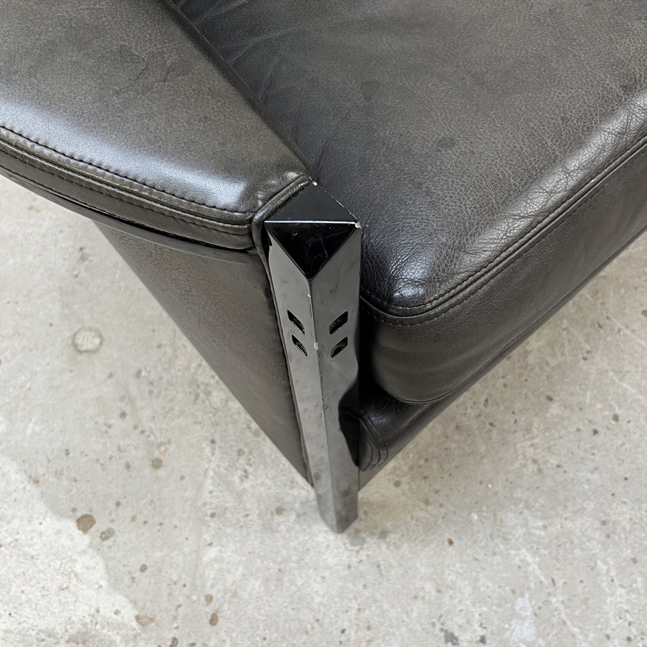 "Peggy" Easy Chair "Peggy" Easy Chair