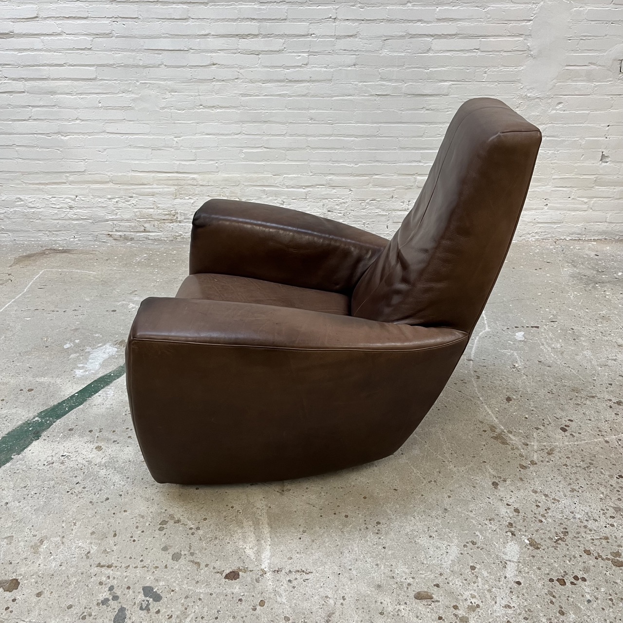 "Longa" Easy Chair