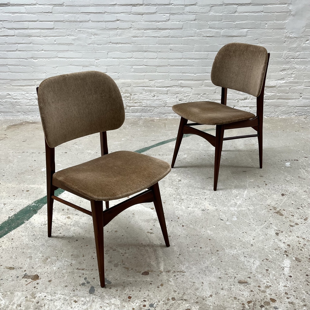 "Milaan" Dining Chairs "Milaan" Dining Chairs