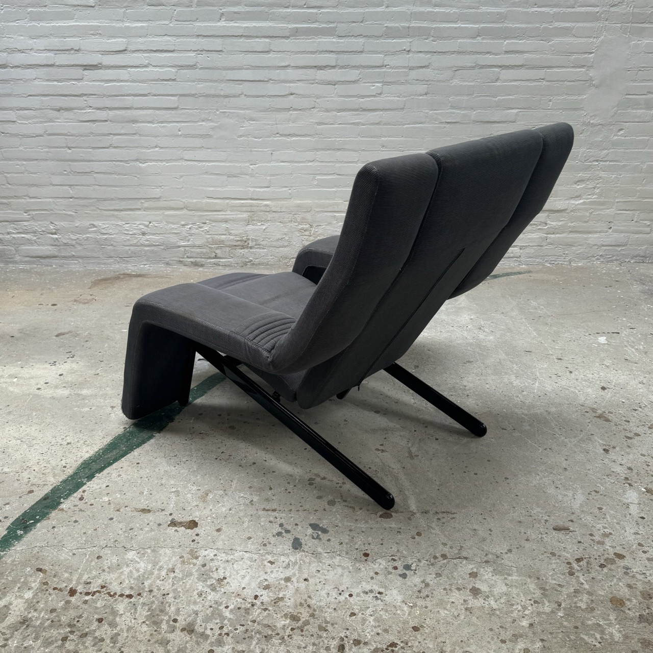 "Kilkis" Easy Chair