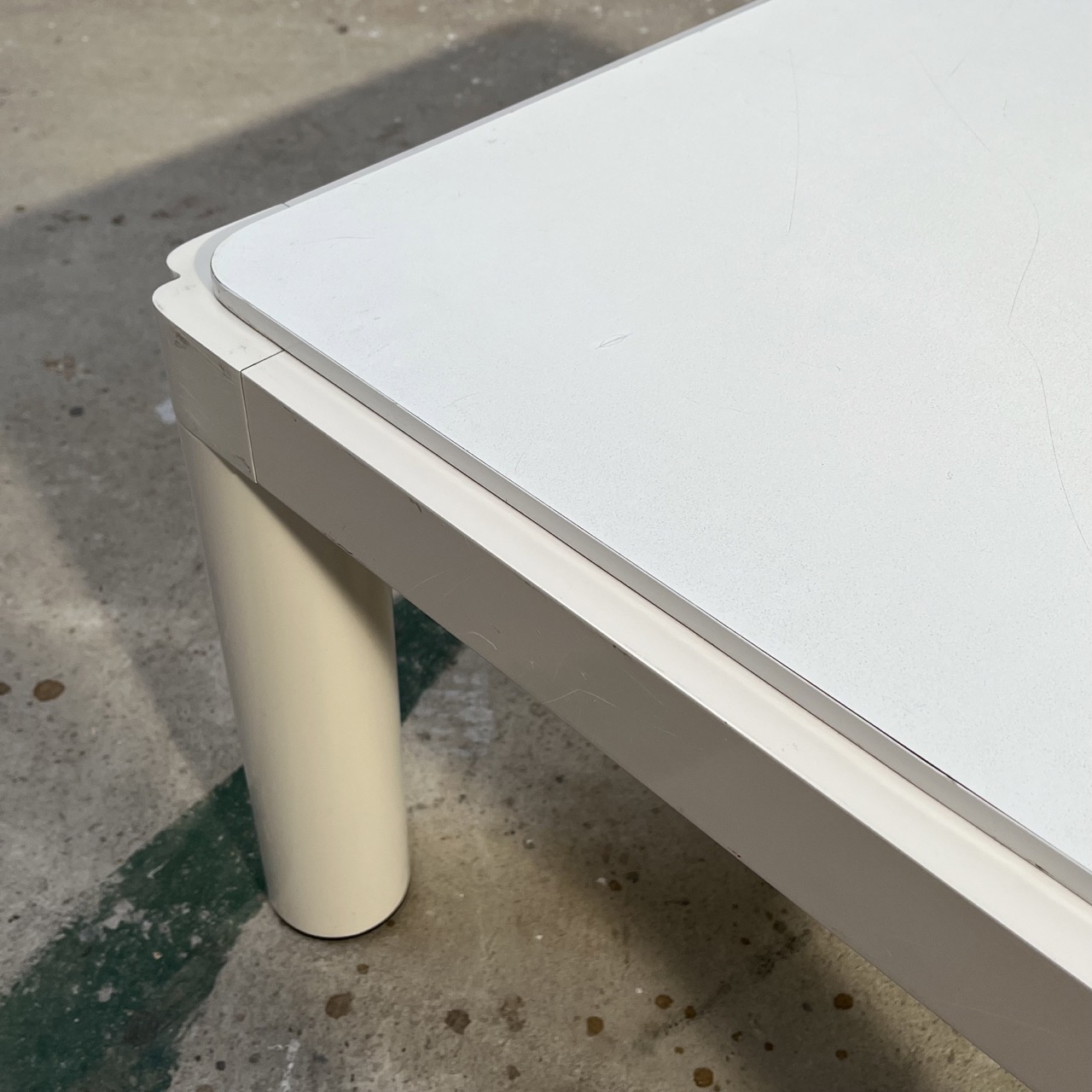 "100" Coffee Table "100" Coffee Table