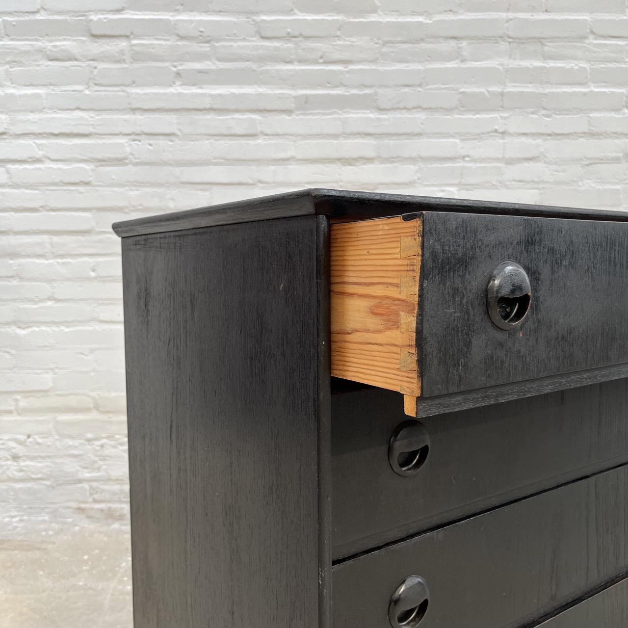 Vintage Chest of Drawers