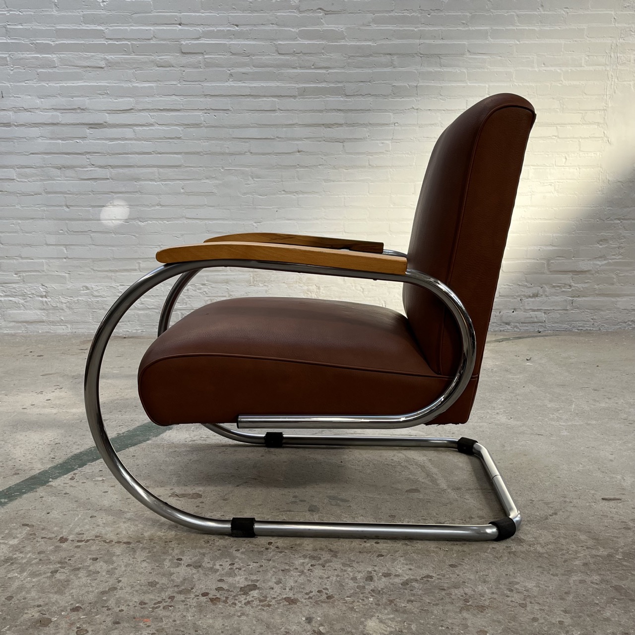"Vilvoure" Vintage Easy Chair