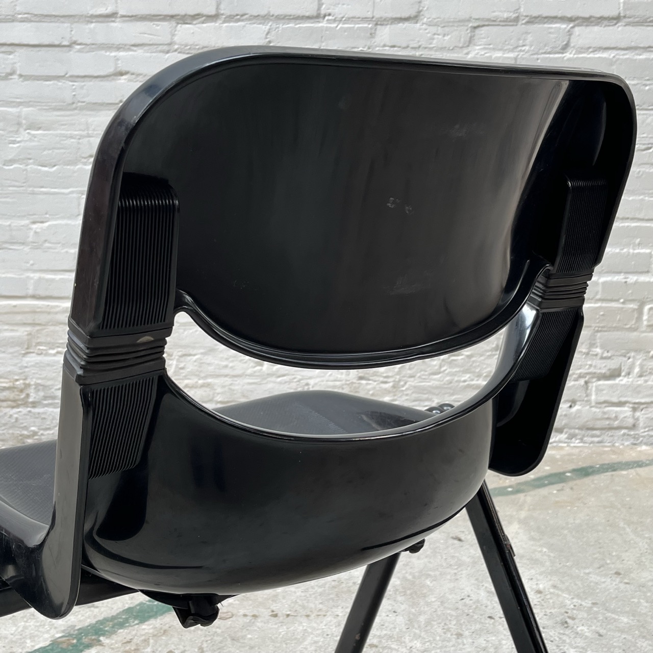 Vintage Chairs "Dorsal"