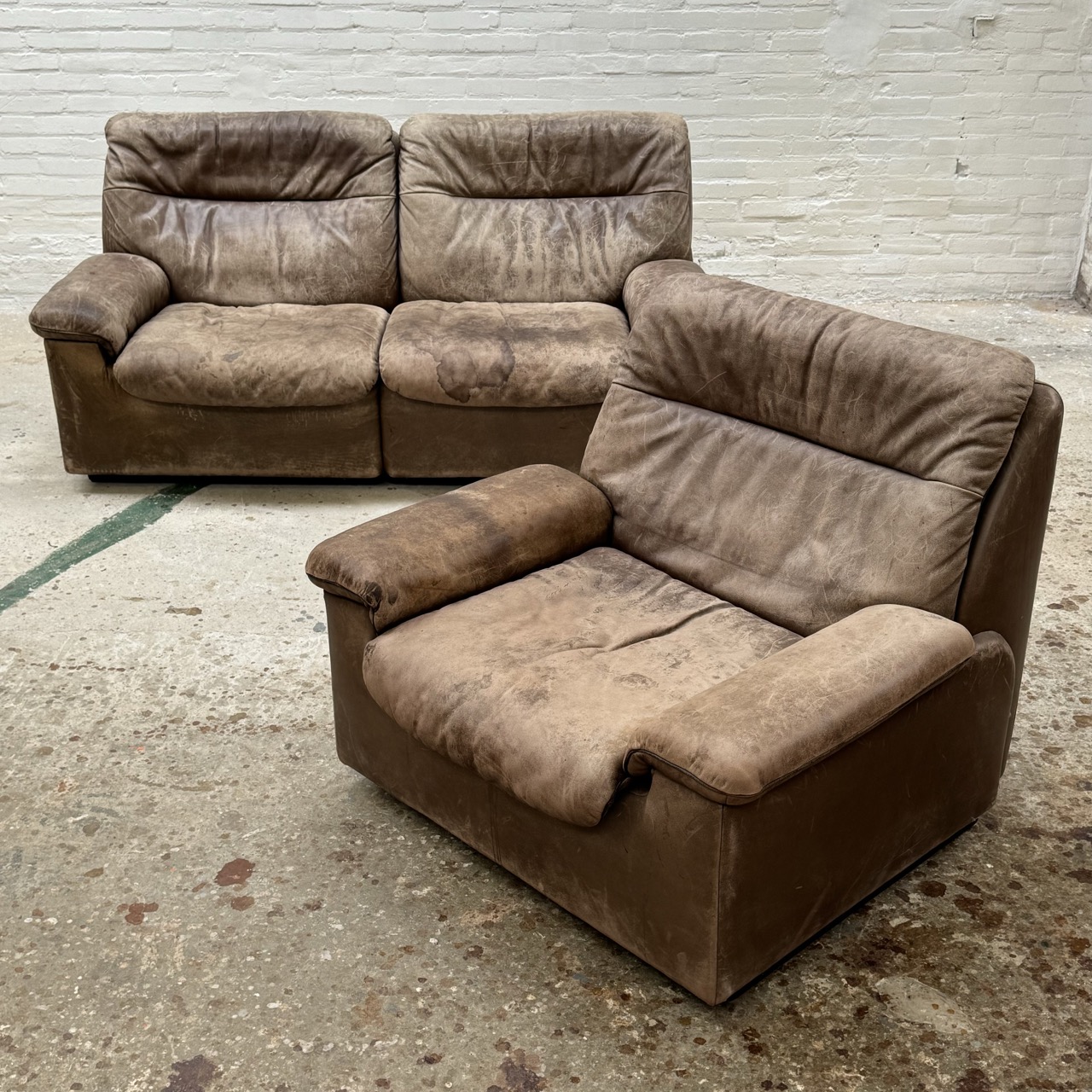 "DS66" Sofa & Easy Chair