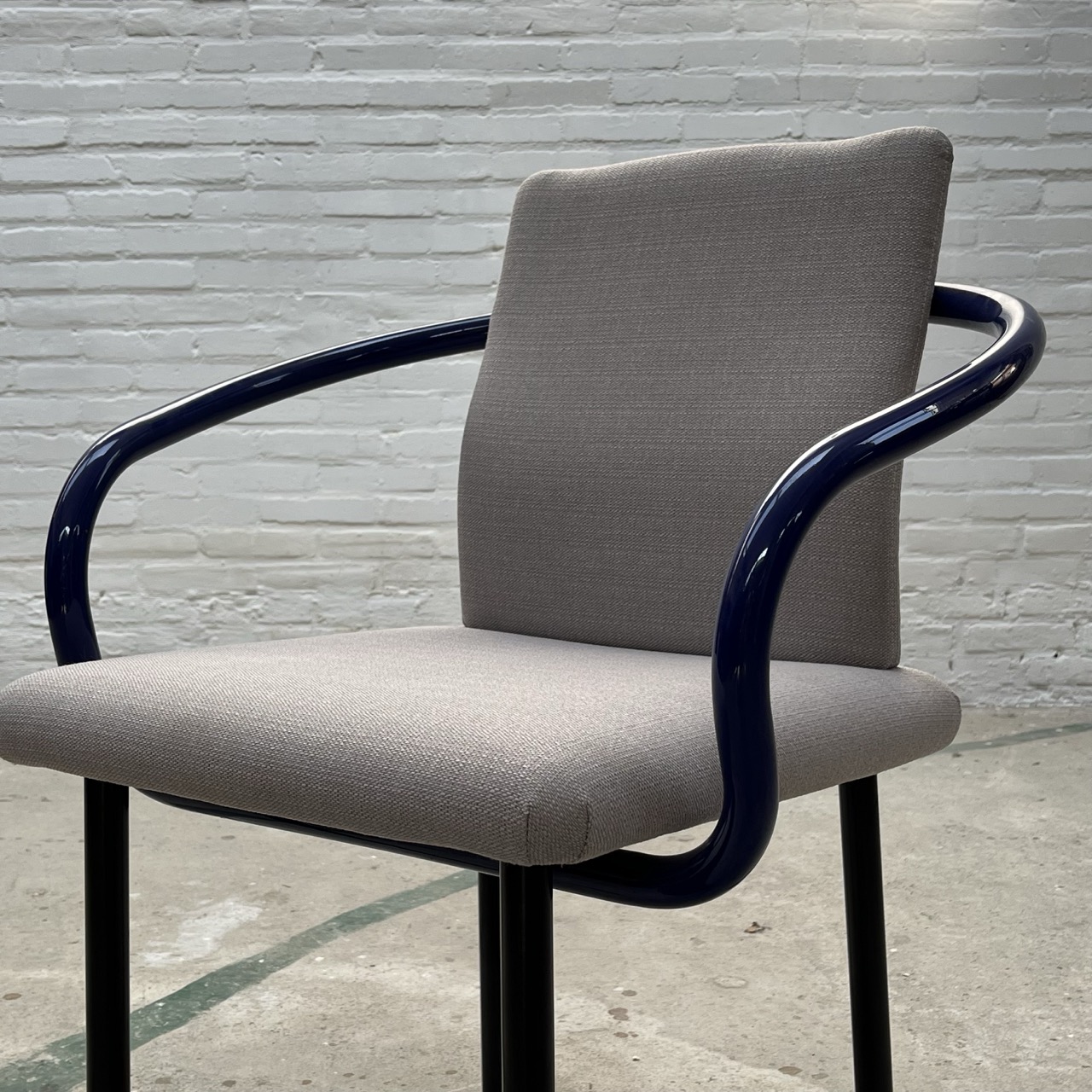 Vintage Dining Chairs "Mandarin" Vintage Dining Chairs "Mandarin"