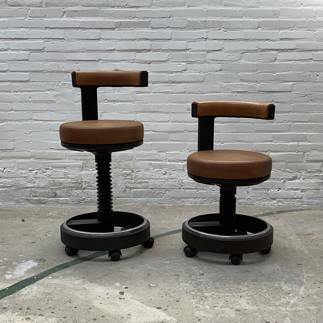 "Sirona S" Stool