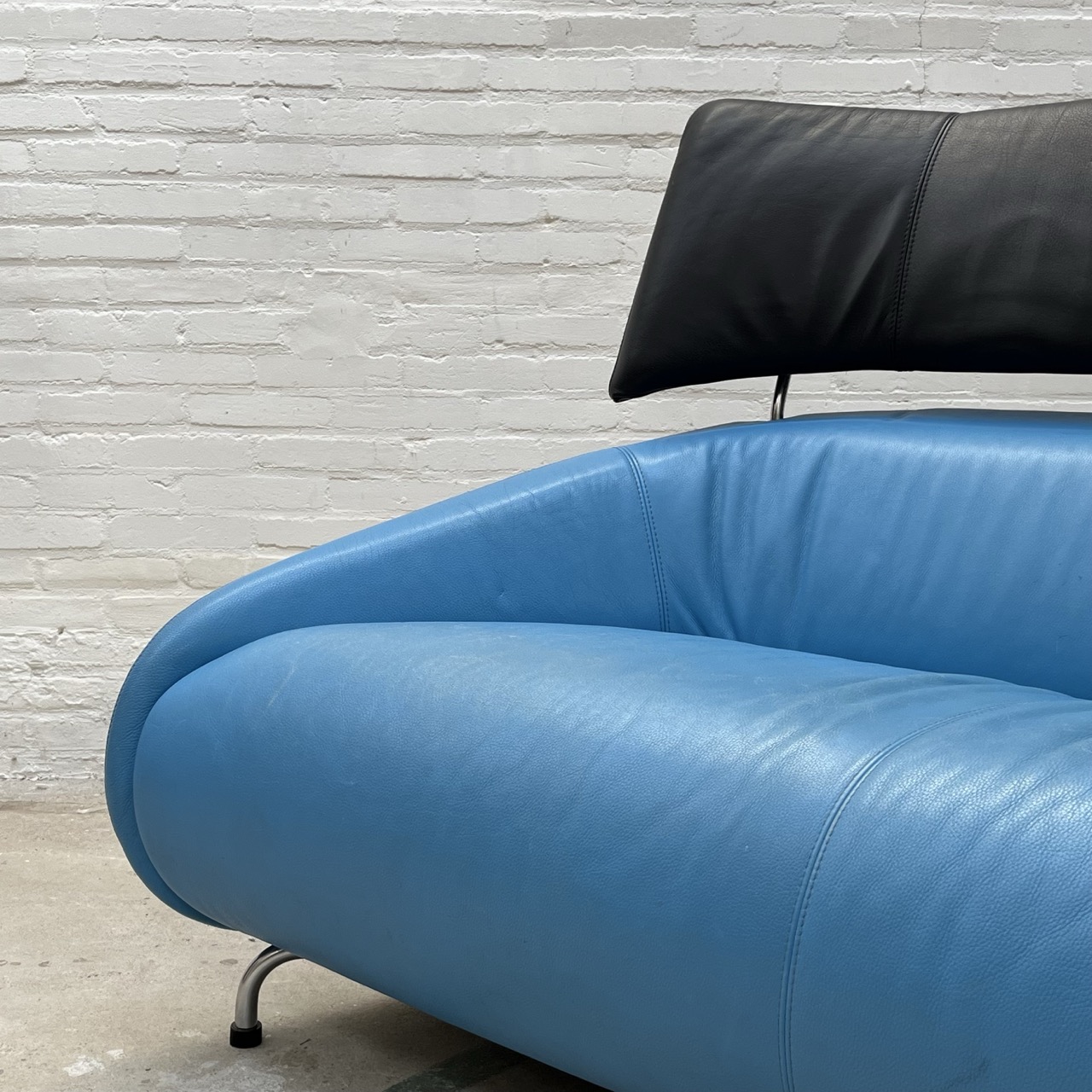 Vintage Sofa "Solymi" 