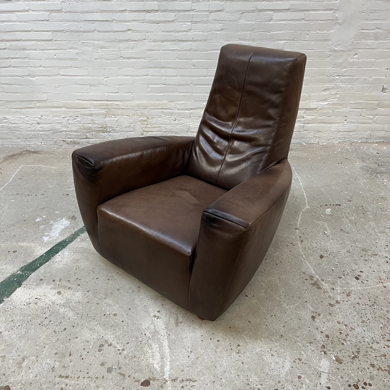 "Longa" Easy Chair