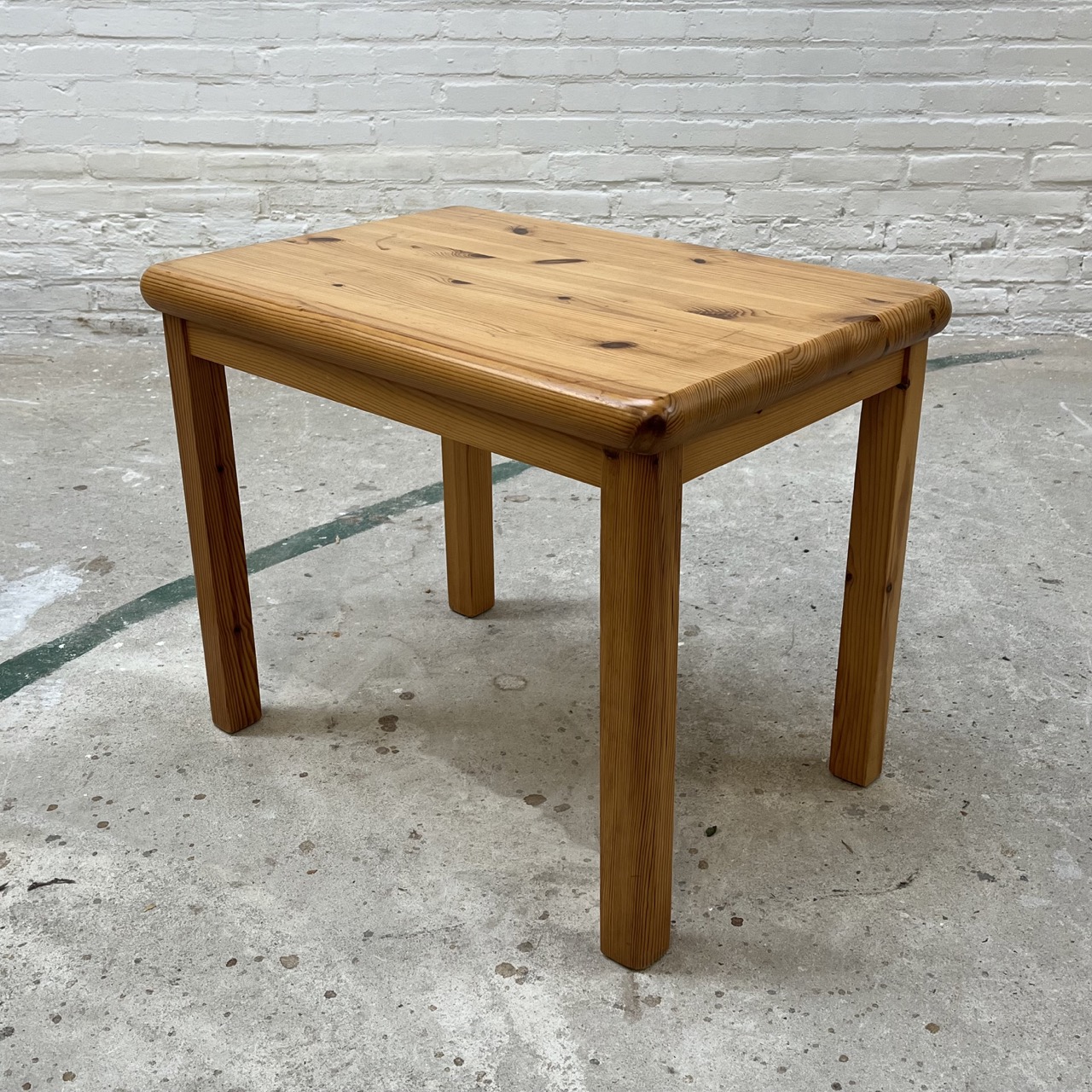 Vintage Nesting Tables 