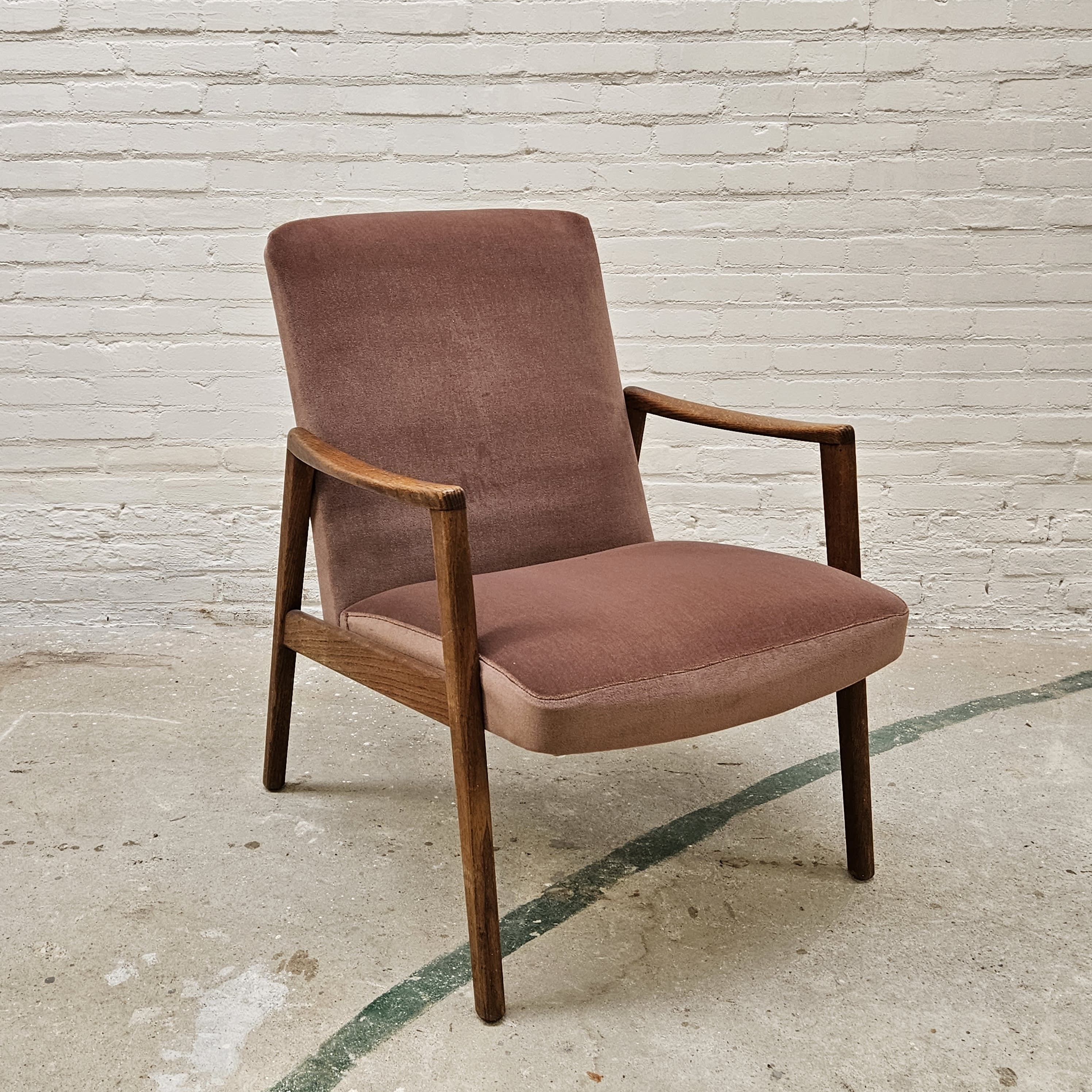 Vintage Easy Chair