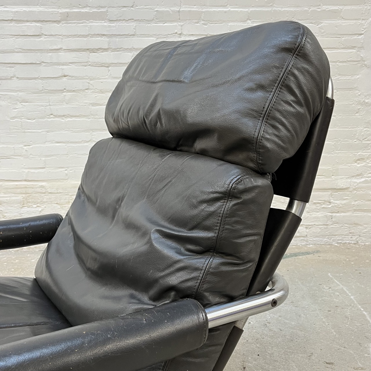 "Mr. Oberman" Easy Chair