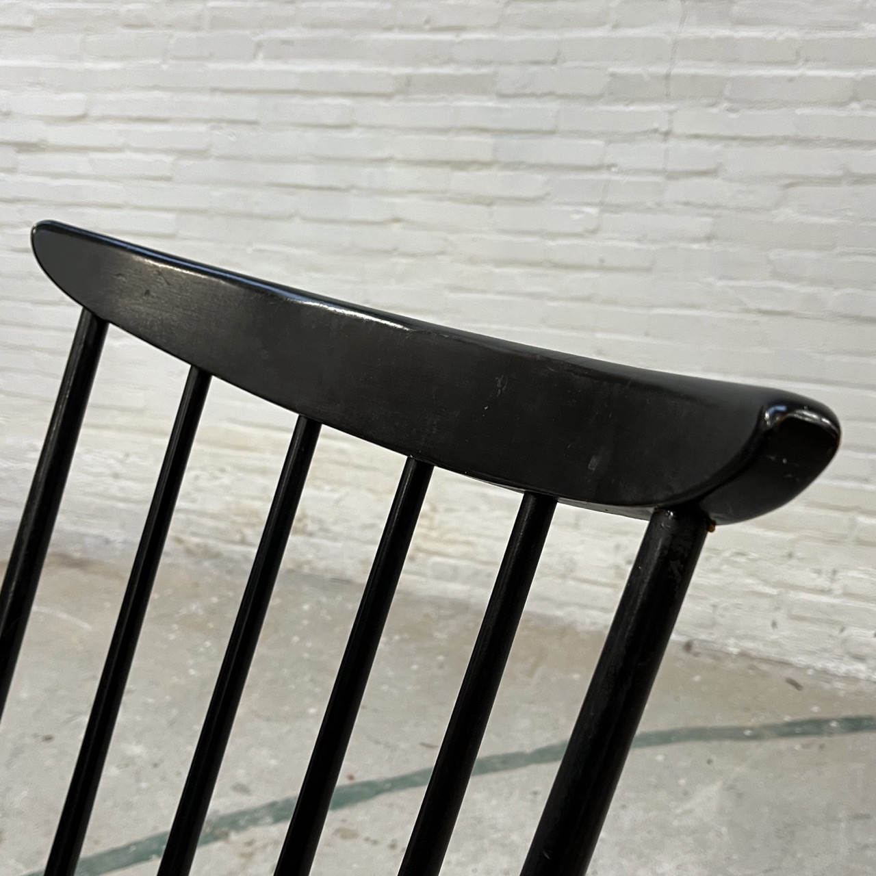 Vintage Rocking Chair Vintage Rocking Chair
