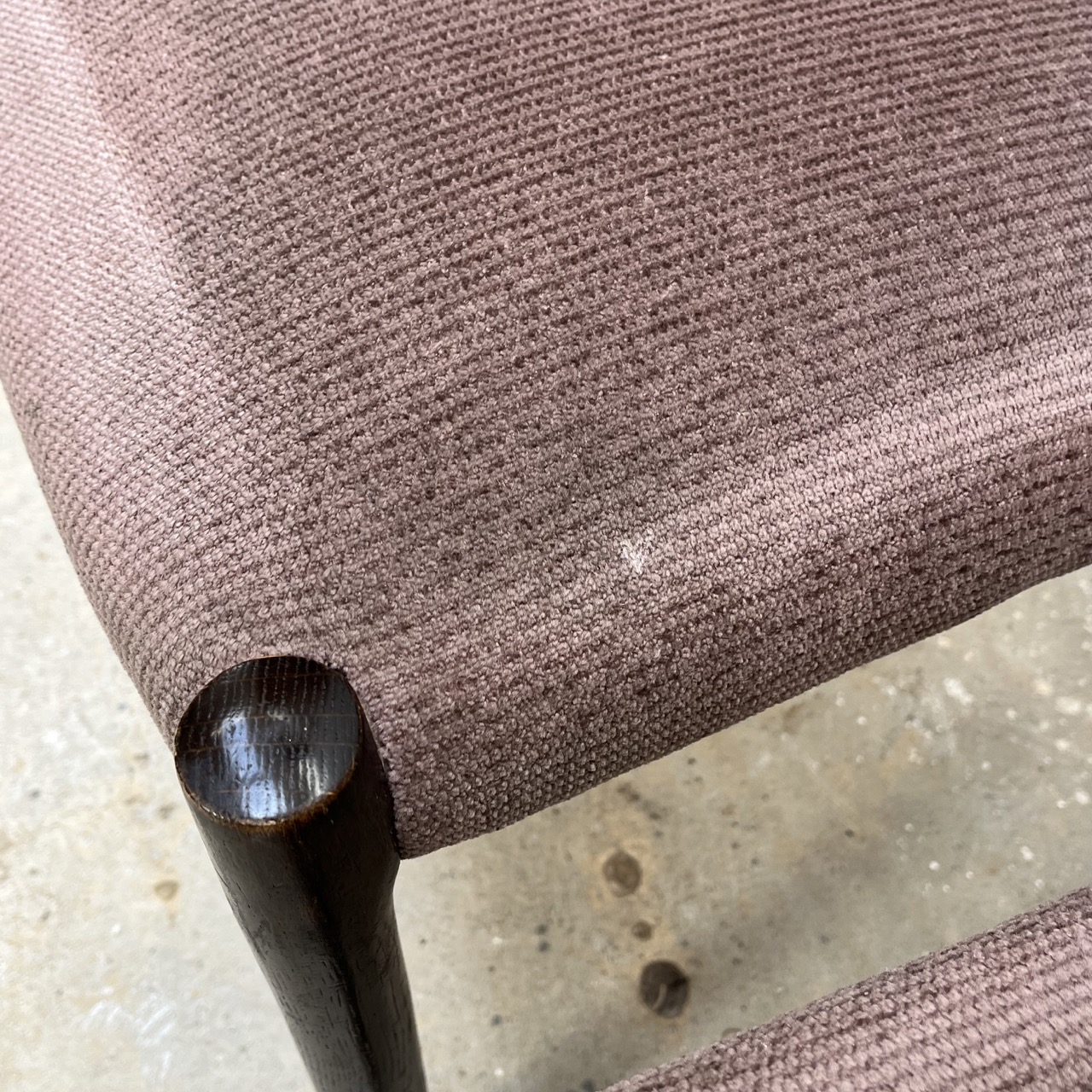 "Nr. 84" Dining Chairs "Nr. 84" Dining Chairs