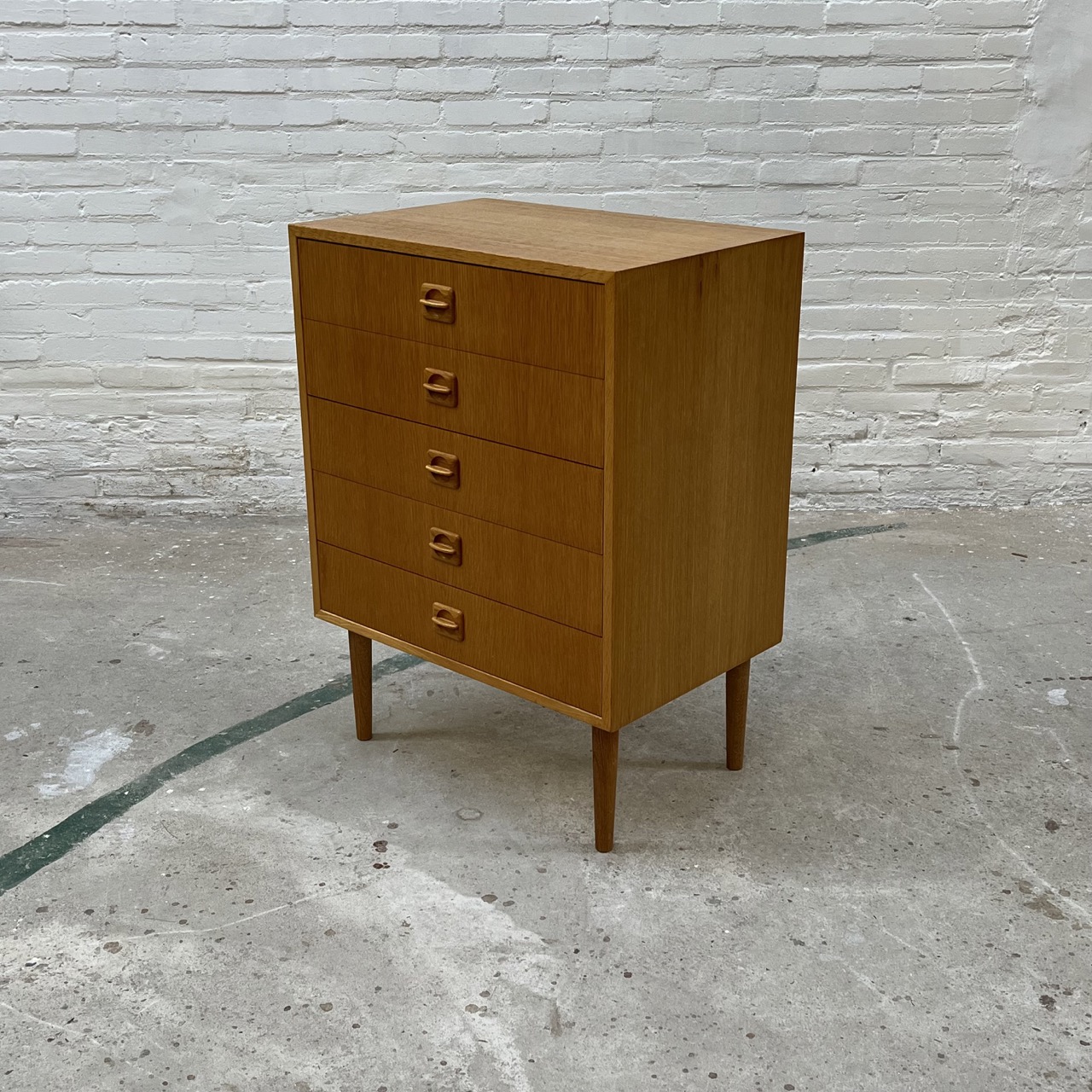 Vintage Chest Of Drawers 