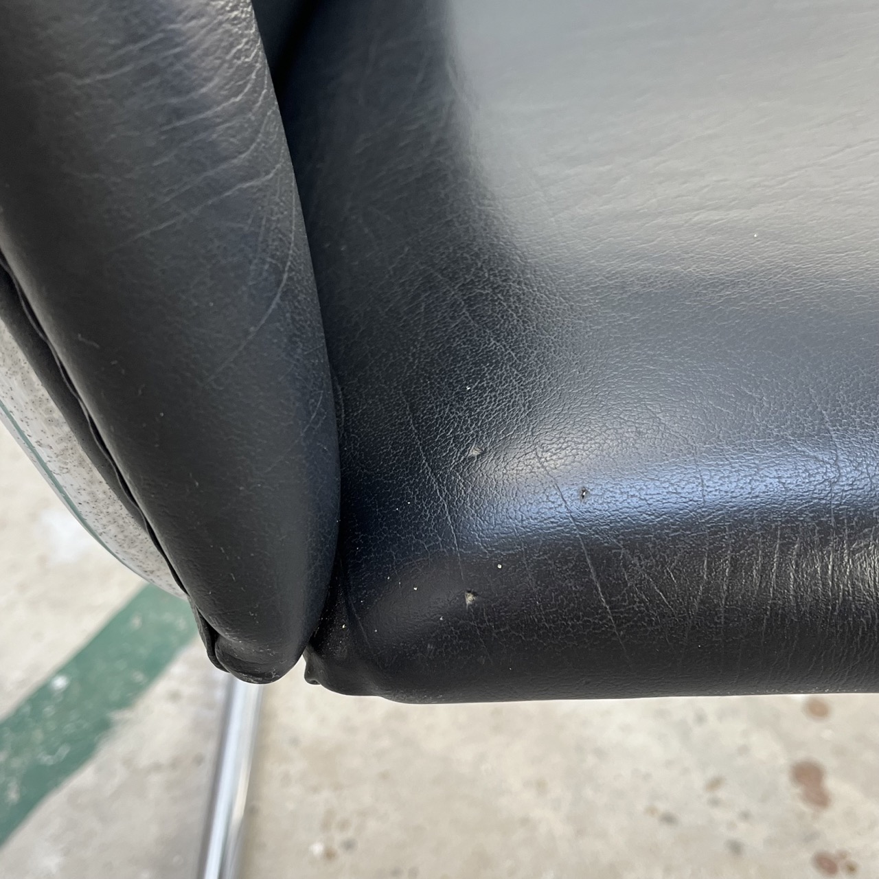"4014" Arm Chair "4014" Arm Chair