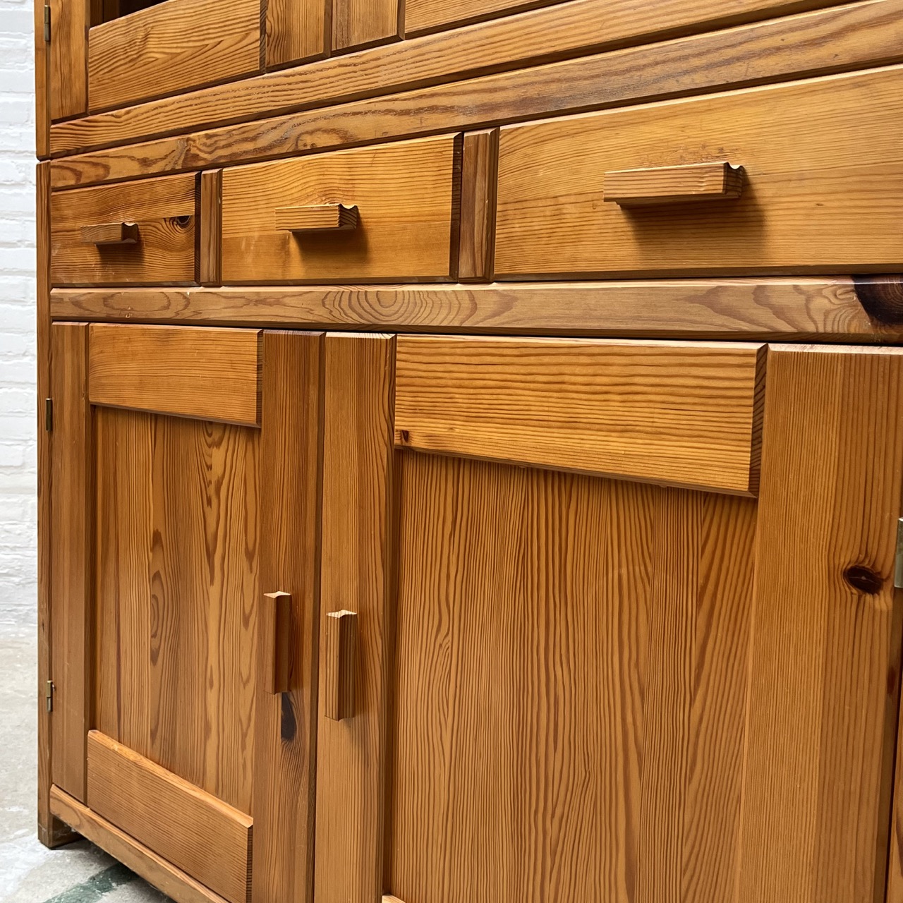 Vintage Cabinet 