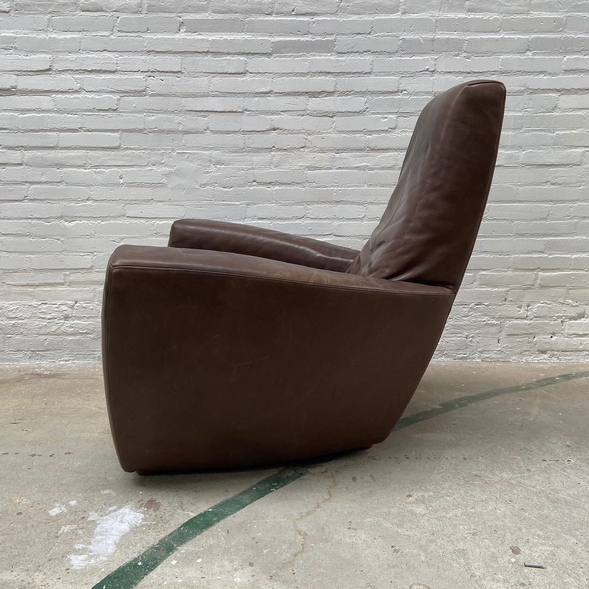 "Longa" Easy Chair 